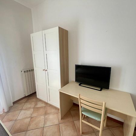 Hotel Il Casolare Della Cascata Terni Habitación foto